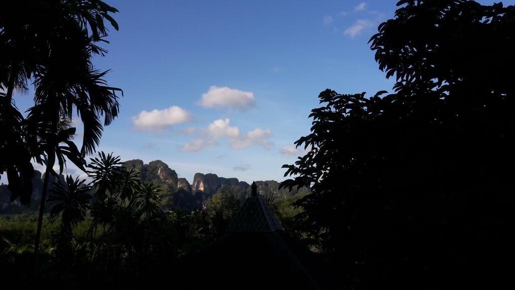 Aonang Cliff Mountain New Resort Ao Nang Exterior photo